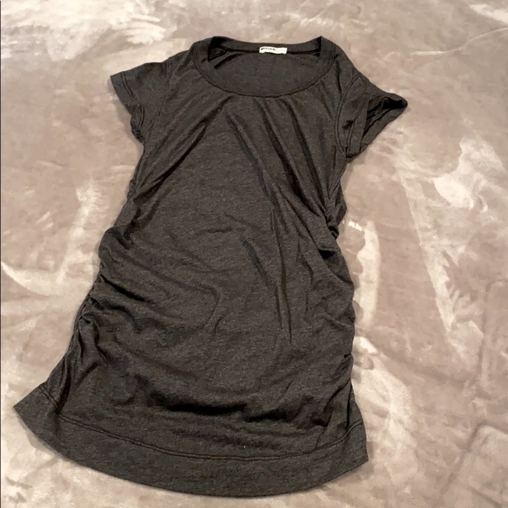 Maternity tshirt